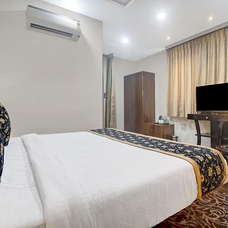 The Superb Hotel Pvt Ltd Hyderabad Esterno foto