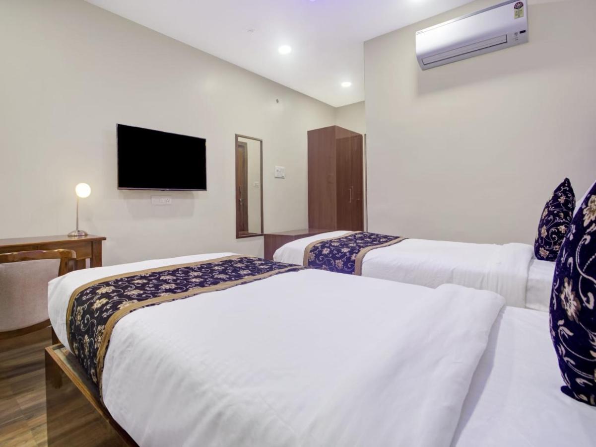 The Superb Hotel Pvt Ltd Hyderabad Esterno foto