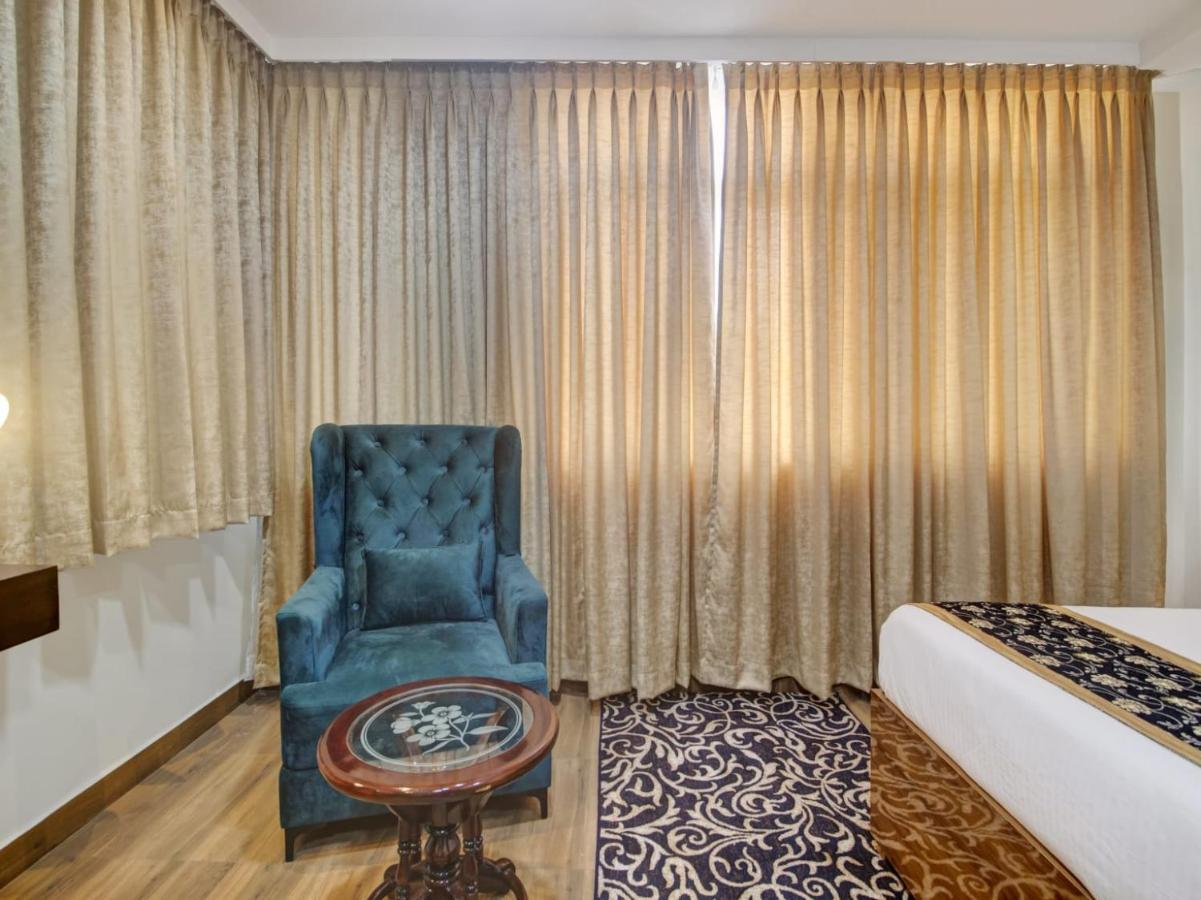 The Superb Hotel Pvt Ltd Hyderabad Esterno foto